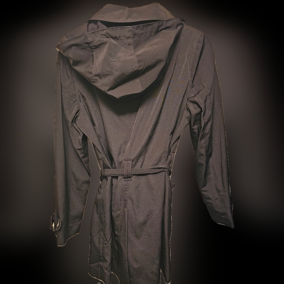 London Fog Jacket - Picture 2 of 4